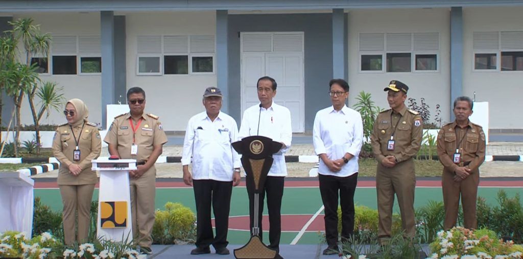 Presiden Jokowi Resmikan 147 Bangunan Rekonstruksi Pascagempa